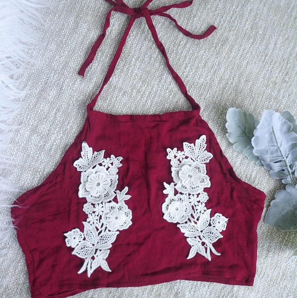 Cropped Halter Top